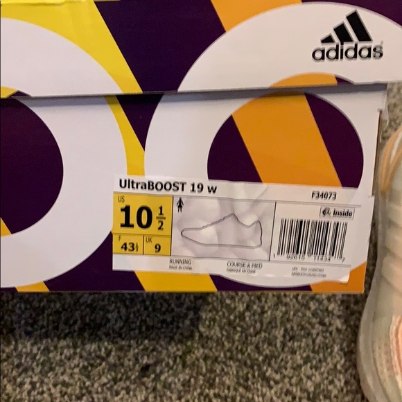 Ultra boost 19 w running shoes adidas NWT box 10.5 - Picture 2 of 7